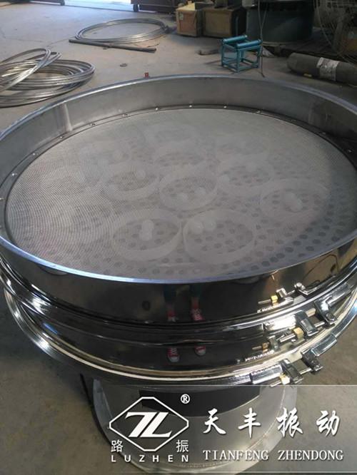 振動篩篩網(wǎng)總是震裂該如何解決？